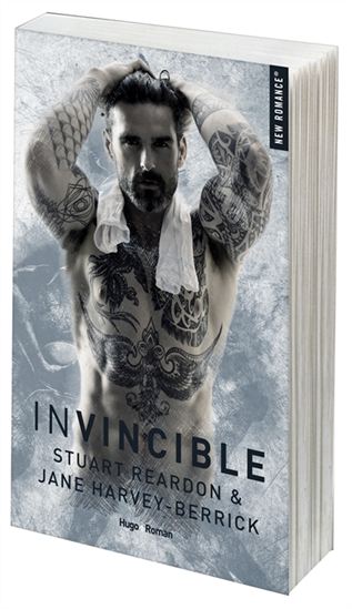 REARDON HARVEY-BERRICK : Invincible HUGO 9782755640212