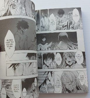 HAJIME ISAYAMA T2 L'attaque des titans PIKA 9782811611705