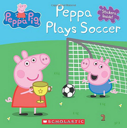 Peppa Pig : Peppa Plays Soccer SCHOLASTIC 9781338032796