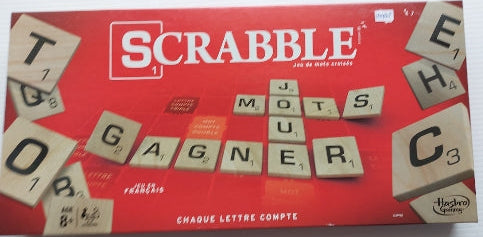 Scrabble : le jeu de mots croisés Hasbro Gaming Jeux 8 ans et plus